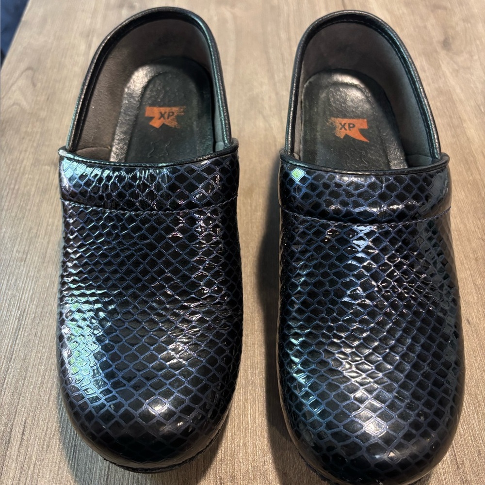 Dansko XP size 38